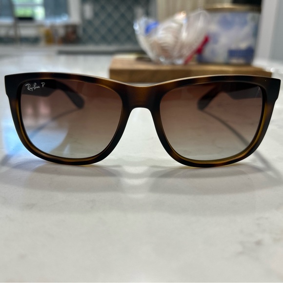 Ray-Ban Brown Justin - Picture 1 of 4